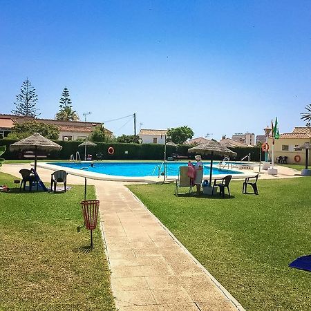 Holidays2Torremolinos Apartamento De 3 Dormitorios Con Terraza Y Piscina Comunitaria Екстериор снимка