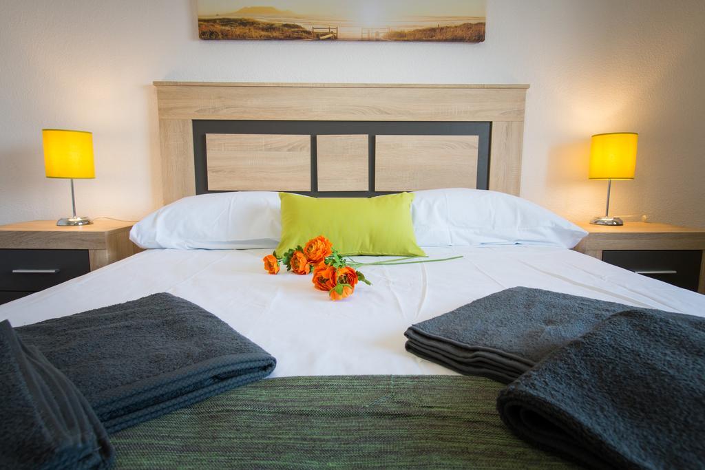 Holidays2Torremolinos Apartamento De 3 Dormitorios Con Terraza Y Piscina Comunitaria Екстериор снимка