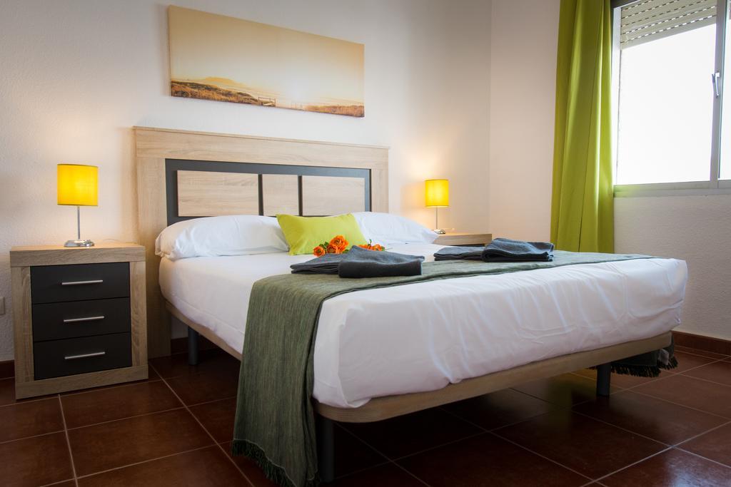 Holidays2Torremolinos Apartamento De 3 Dormitorios Con Terraza Y Piscina Comunitaria Екстериор снимка